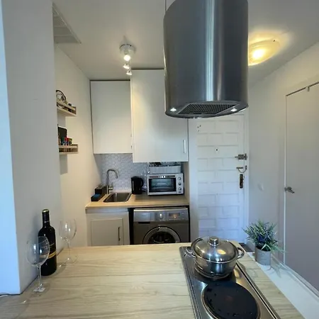 Apartamento Ramon Gallud Estudio *